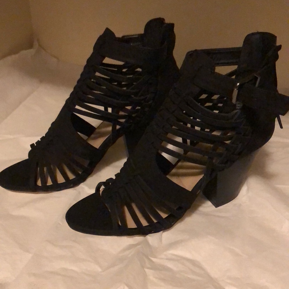 Women’s shoes